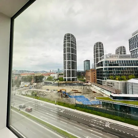 Apartments05 In New Building With Free Parking Panorama - Amazing View Close To Old Town 브라티슬라바