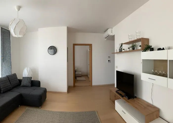 Apartments05 In New Building With Free Parking Panorama - Amazing View Close To Old Town Apartament Bratysława